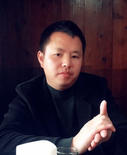 何超洪的第一张照片--潍坊相亲服务中心