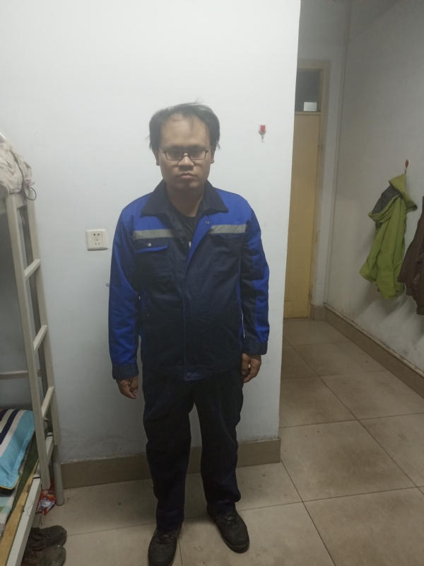 黄俊的第一张照片--潍坊相亲服务中心