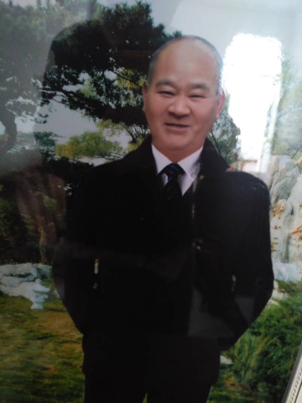 老方丈的第一张照片--潍坊相亲服务中心