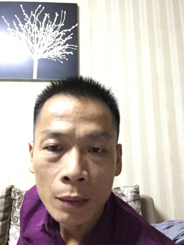 alongzhe的第一张照片--潍坊相亲服务中心