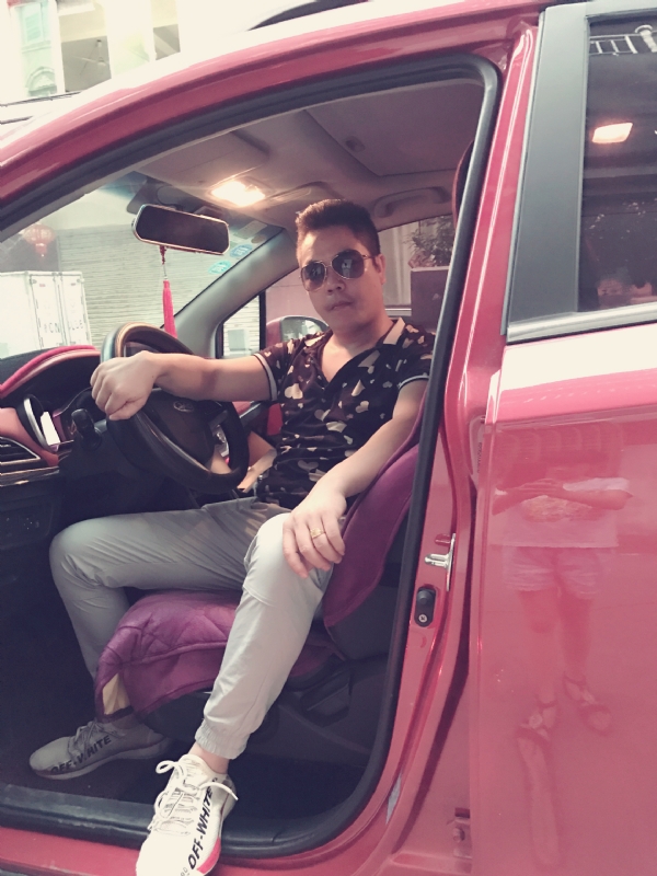 浩的第一张照片--潍坊相亲服务中心