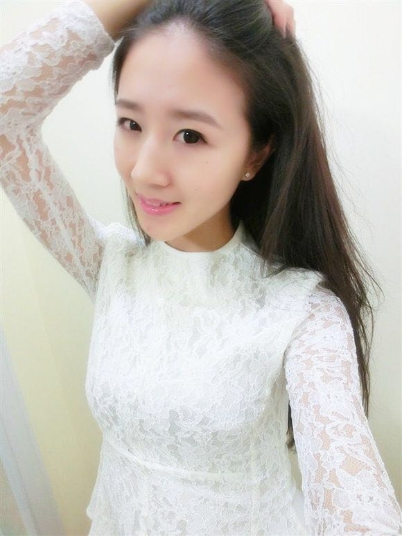 初久与歌的第一张照片--潍坊相亲服务中心