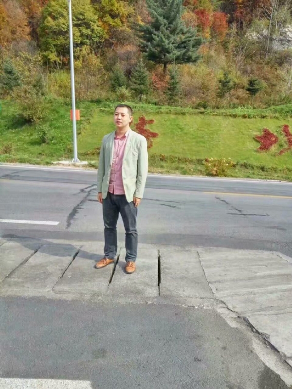 杨小雨的第一张照片--潍坊相亲服务中心