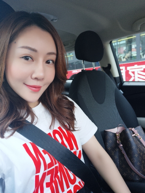 娜娜的第二张照片--潍坊相亲服务中心