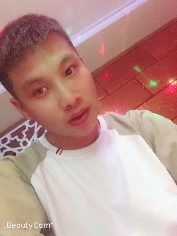 阿锋的第一张照片--潍坊相亲服务中心