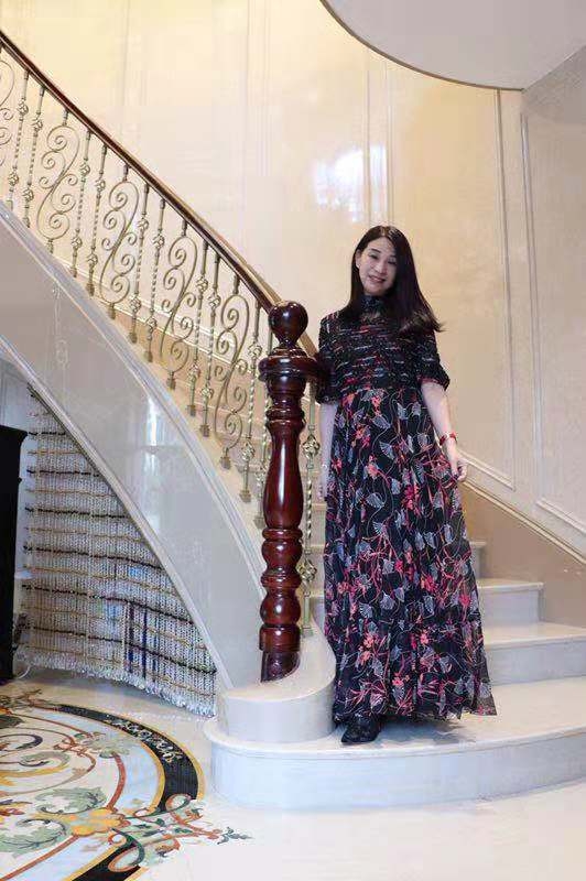 馨儿的第三张照片--潍坊相亲服务中心