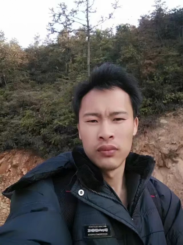 高富帅的第一张照片--潍坊相亲服务中心