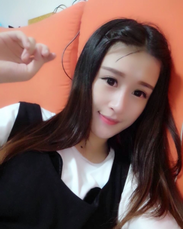 花开的季节的第一张照片--潍坊相亲服务中心