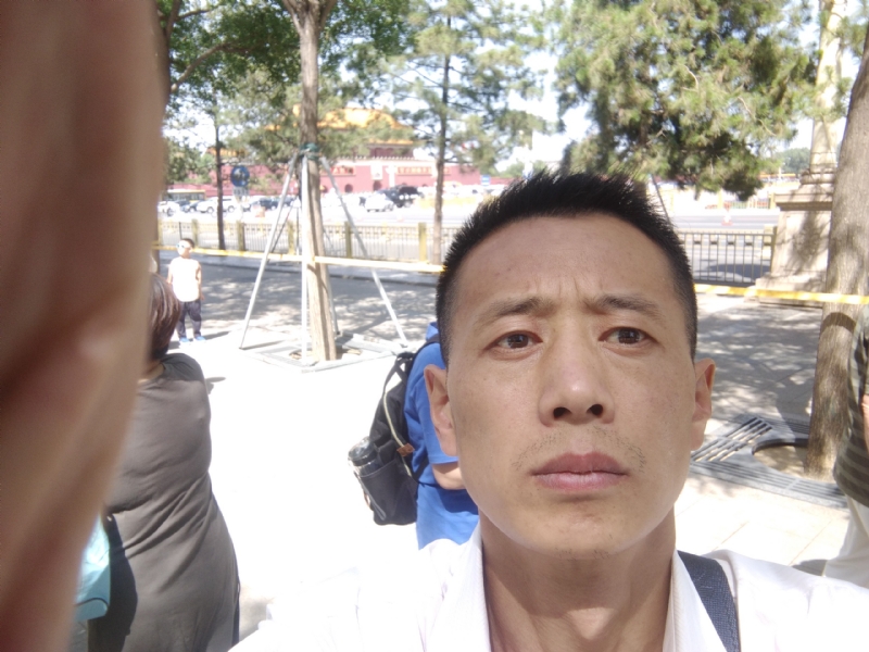 刘红兵的第一张照片--潍坊相亲服务中心