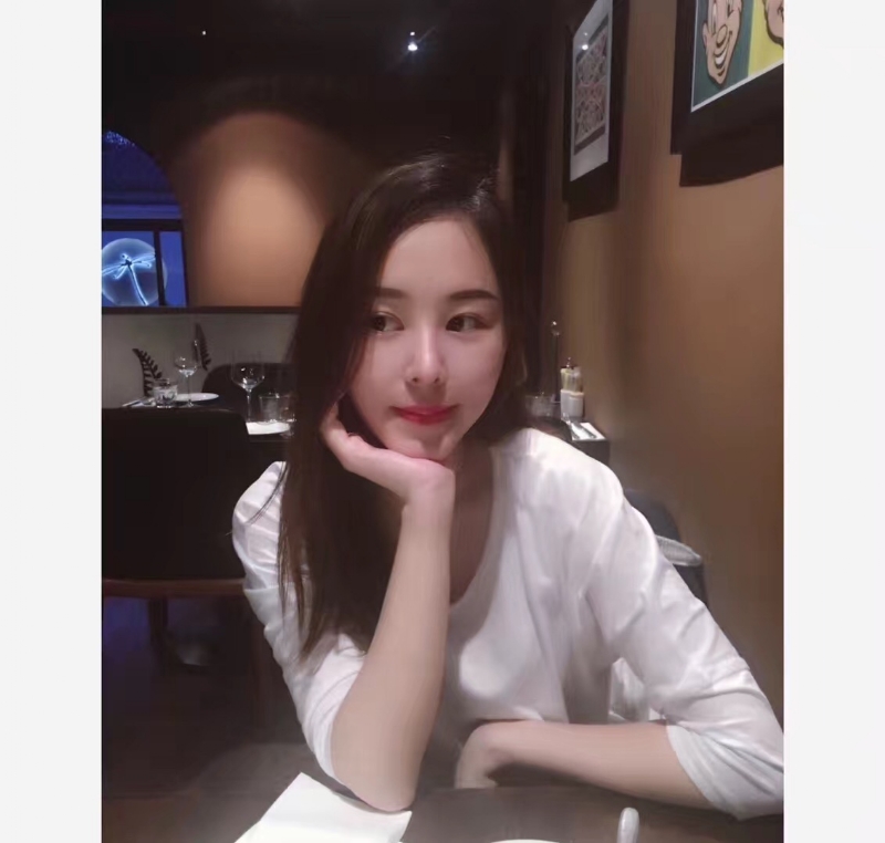 筱月悦的第一张照片--潍坊相亲服务中心