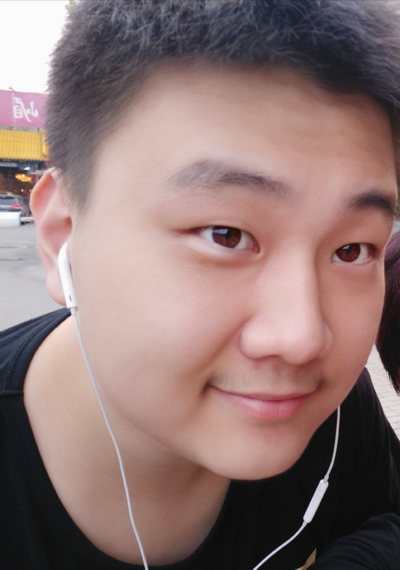 枫叶的第一张照片--潍坊相亲服务中心