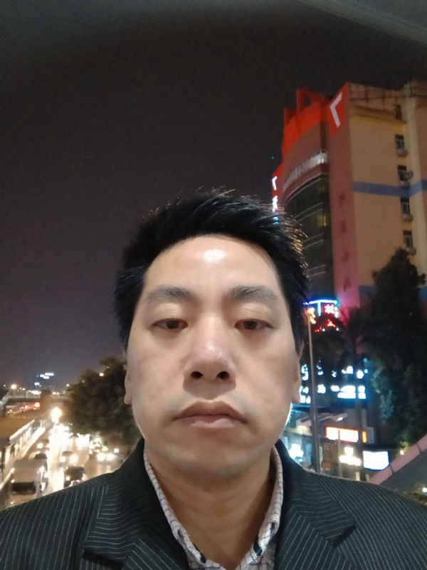 寻找真爱的第一张照片--潍坊相亲服务中心