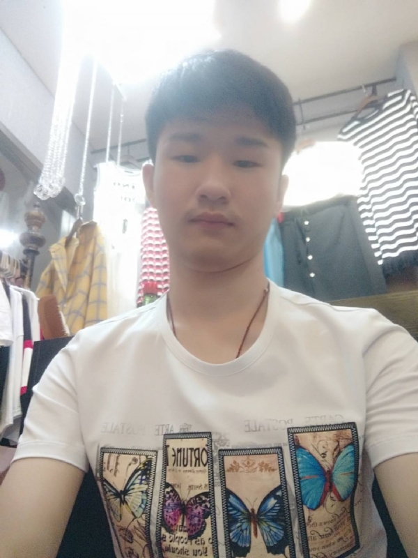 许你一世的第一张照片--潍坊相亲服务中心