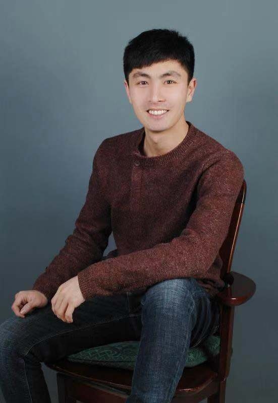 王泽的第二张照片--潍坊相亲服务中心