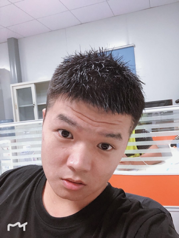 不忘初心的第一张照片--潍坊相亲服务中心