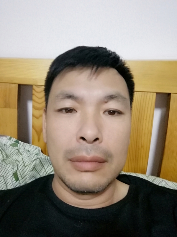 不爱当牛的第一张照片--潍坊相亲服务中心