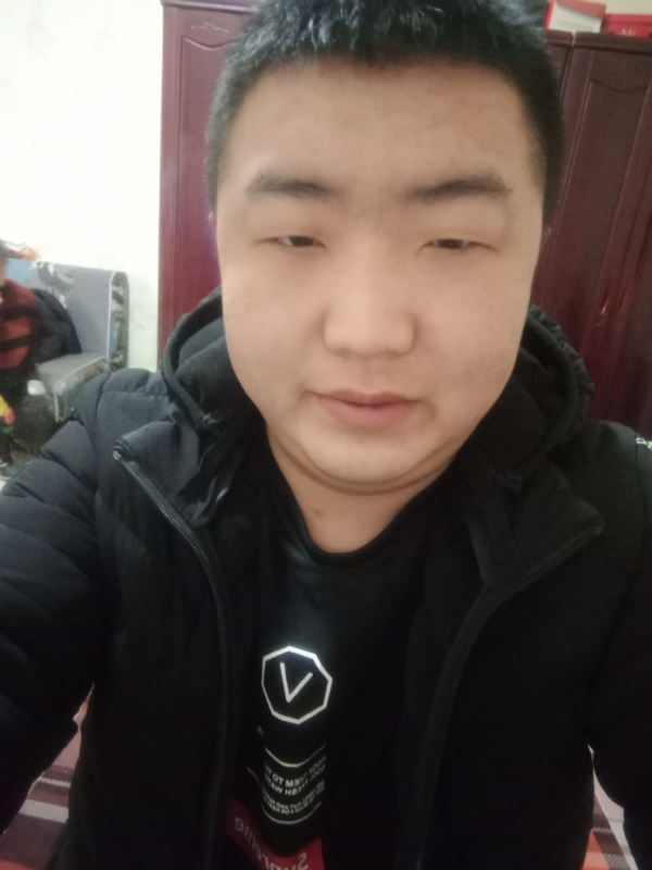 坦荡荡的第一张照片--潍坊相亲服务中心