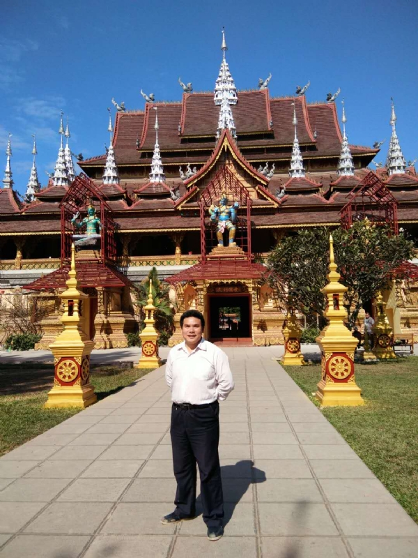 蓝熊的第一张照片--潍坊相亲服务中心