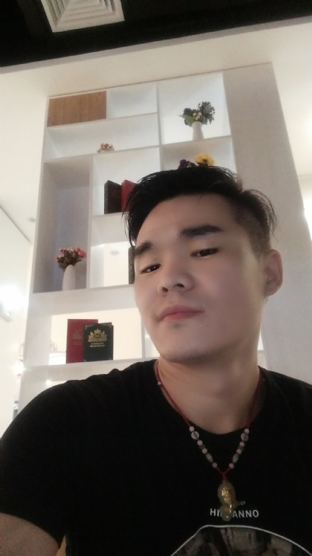 涵博随缘的第一张照片--潍坊相亲服务中心