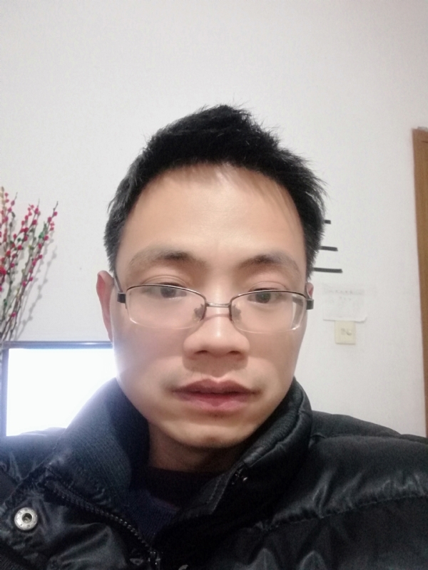 明月天涯的第一张照片--潍坊相亲服务中心