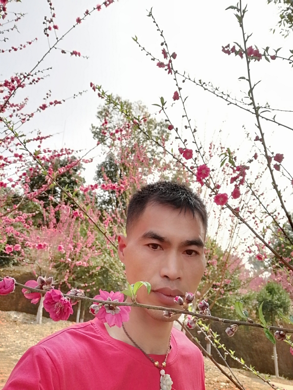 惜緣的第一张照片--潍坊相亲服务中心