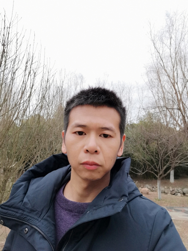 寞峰的第一张照片--潍坊相亲服务中心