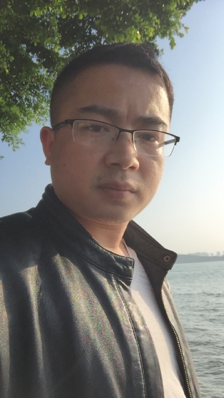 志尧的第一张照片--潍坊相亲服务中心