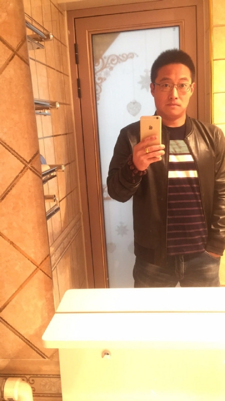 华灯初下的第一张照片--潍坊相亲服务中心