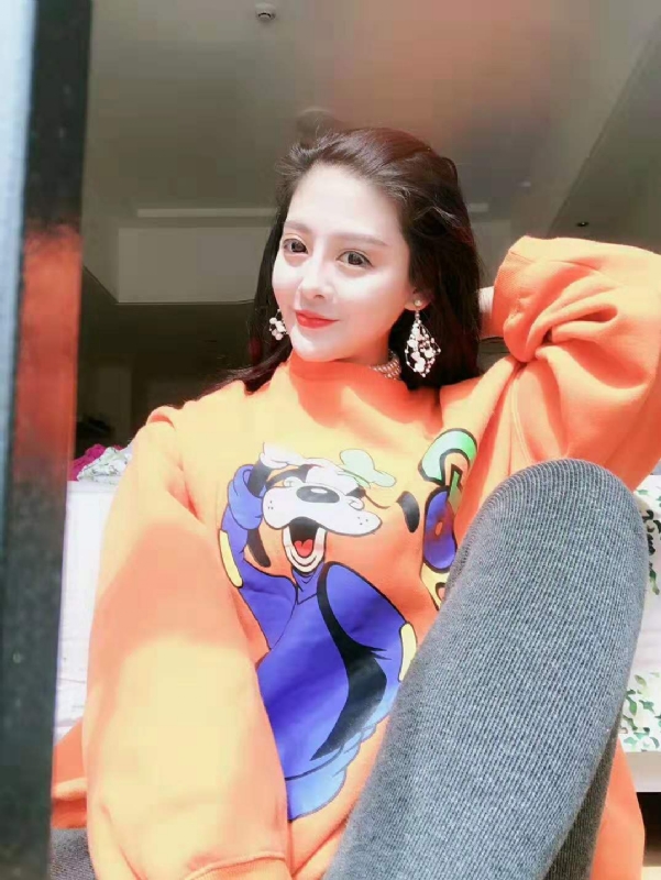 李梦瑶的第一张照片--潍坊相亲服务中心