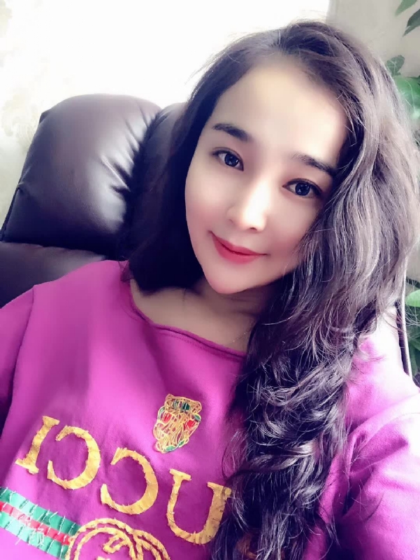 相拥未来的第二张照片--潍坊相亲服务中心