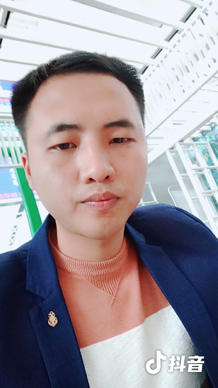 佳鑫的第一张照片--潍坊相亲服务中心