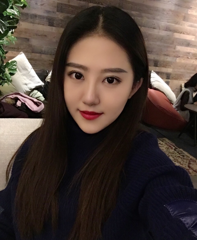 yi一的第一张照片--潍坊相亲服务中心