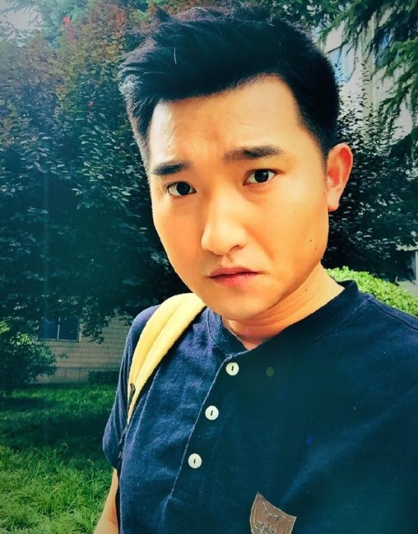 奋斗的第一张照片--潍坊相亲服务中心