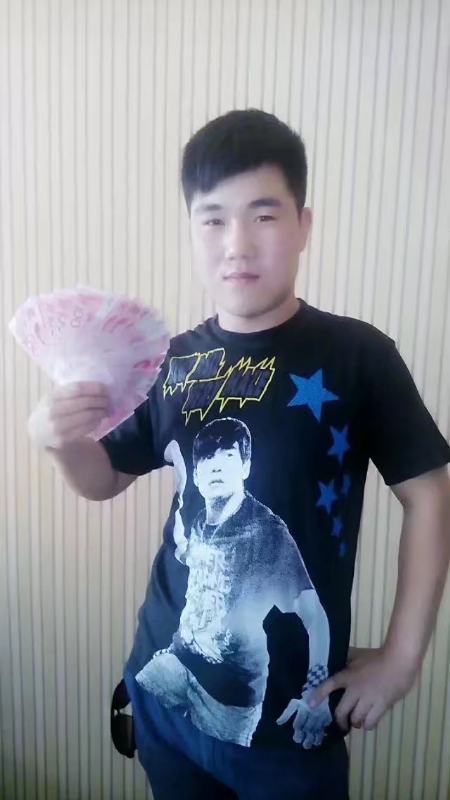 小飞的第二张照片--潍坊相亲服务中心