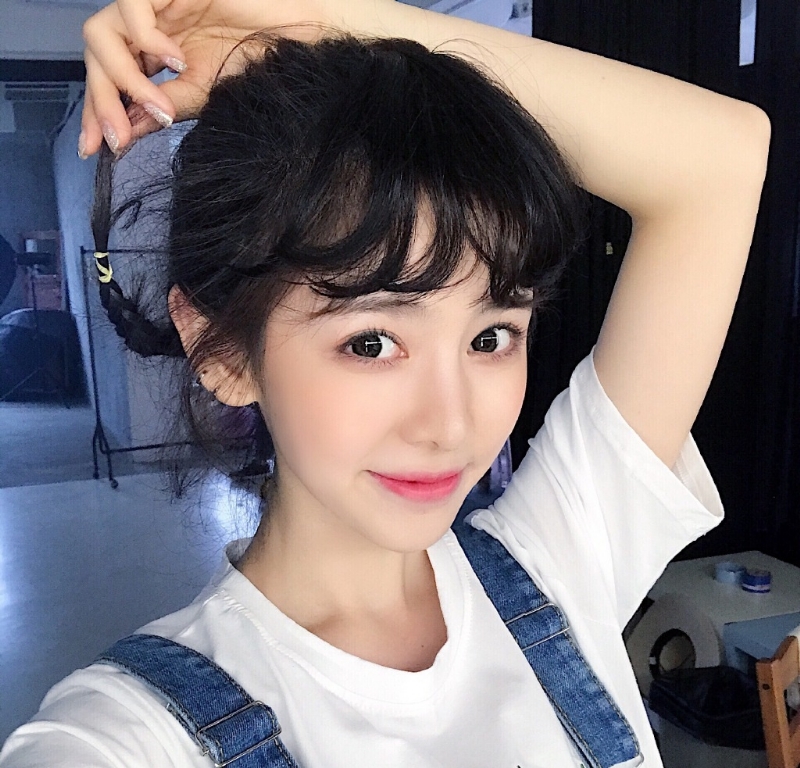 迷离的第一张照片--潍坊相亲服务中心