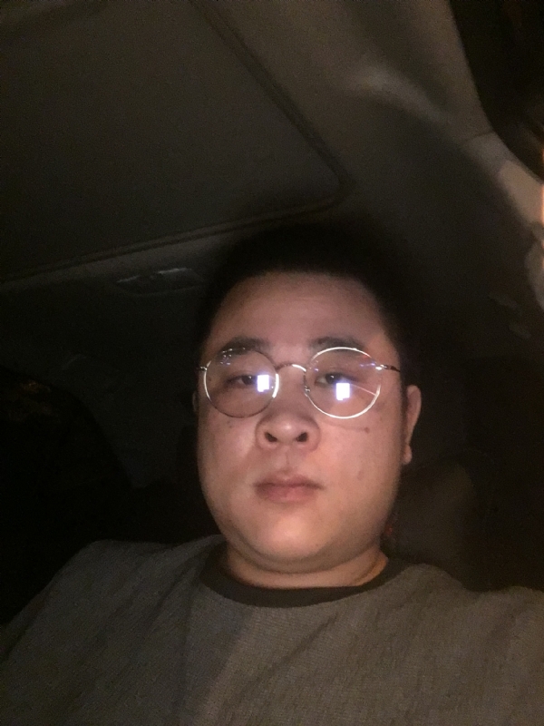 Gang的第一张照片--潍坊相亲服务中心