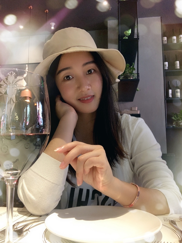 Daisy的第一张照片--潍坊相亲服务中心