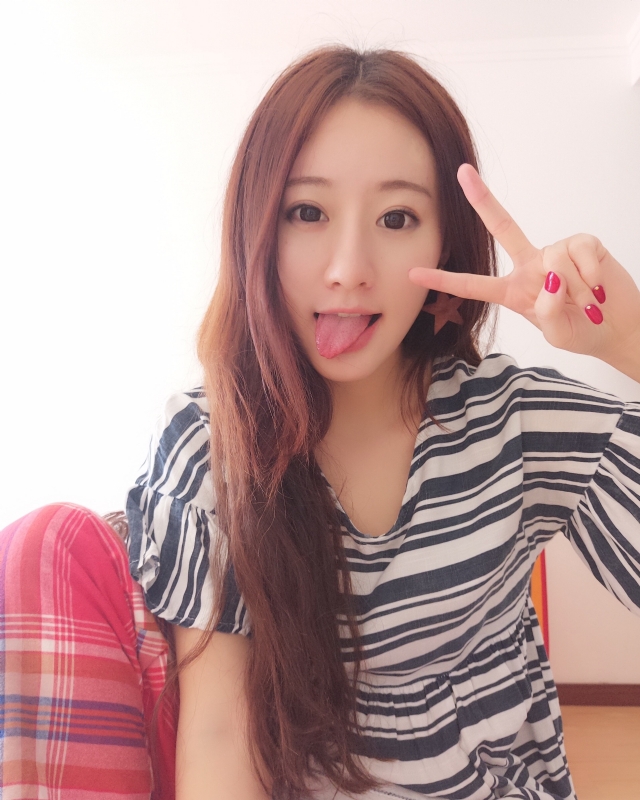 没有故事的女同学的第三张照片--潍坊相亲服务中心