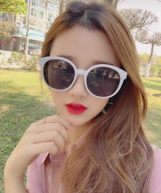 唐小小的第二张照片--潍坊相亲服务中心