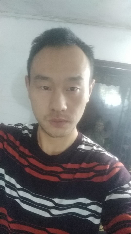 张浩浩的第一张照片--潍坊相亲服务中心