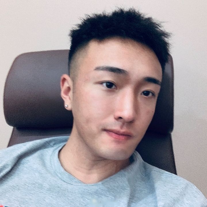 单公子的第一张照片--潍坊相亲服务中心