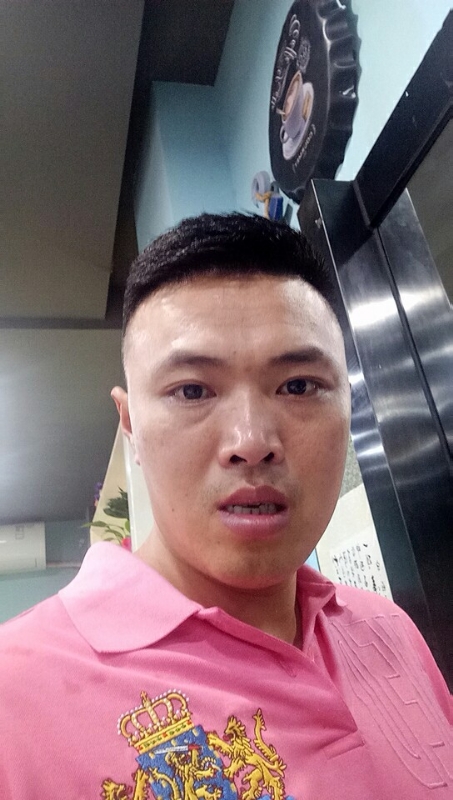 天寻健的第一张照片--潍坊相亲服务中心