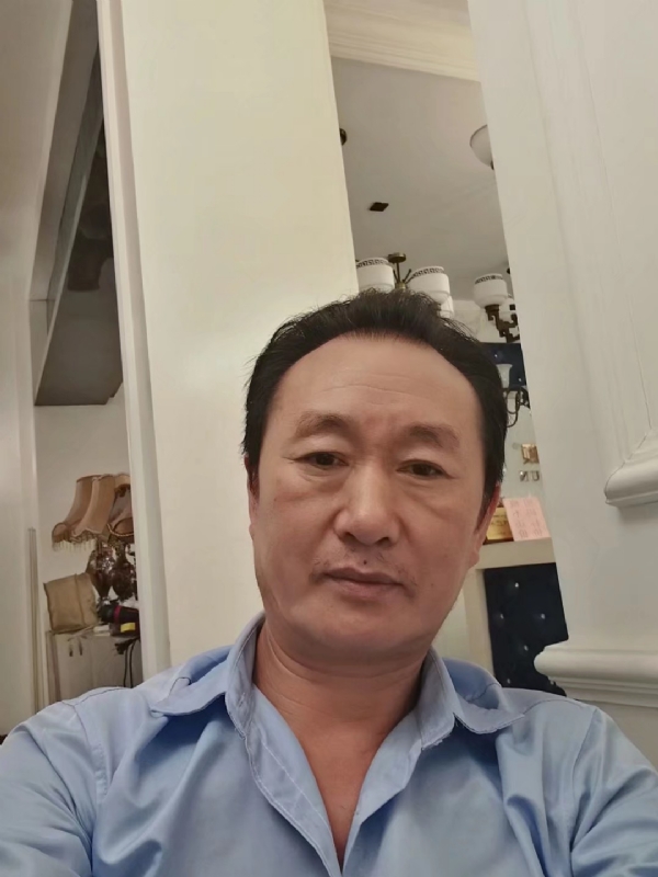 青松的第一张照片--潍坊相亲服务中心