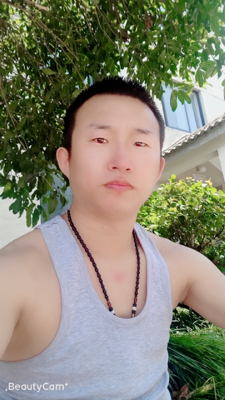 系咯在的第一张照片--潍坊相亲服务中心