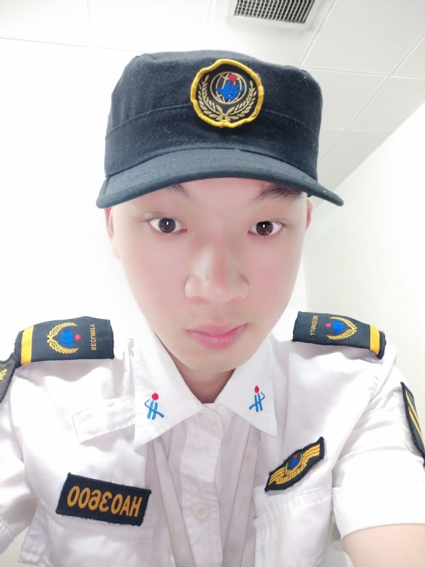 龙龙的第一张照片--潍坊相亲服务中心