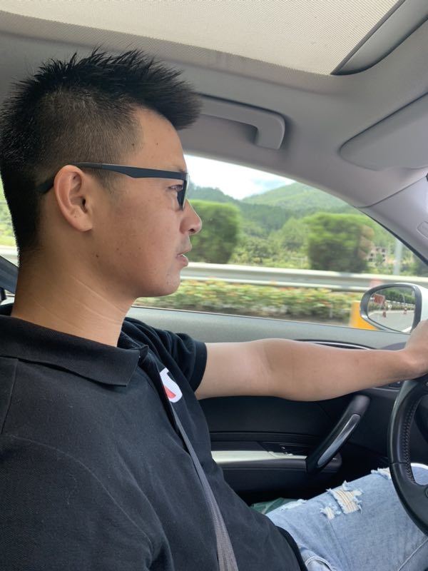 浪漫益友的第一张照片--潍坊相亲服务中心