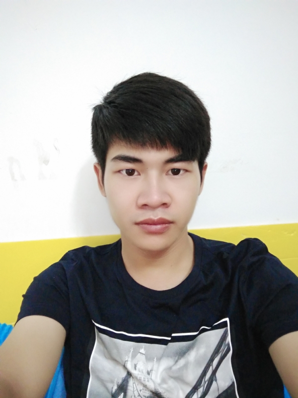 春风拂柳的第一张照片--潍坊相亲服务中心