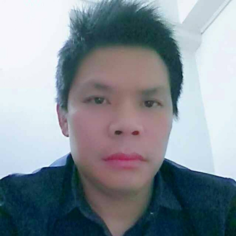 枫叶先生的第一张照片--潍坊相亲服务中心