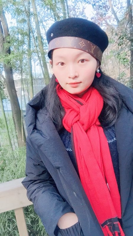 风中百合的第一张照片--潍坊相亲服务中心