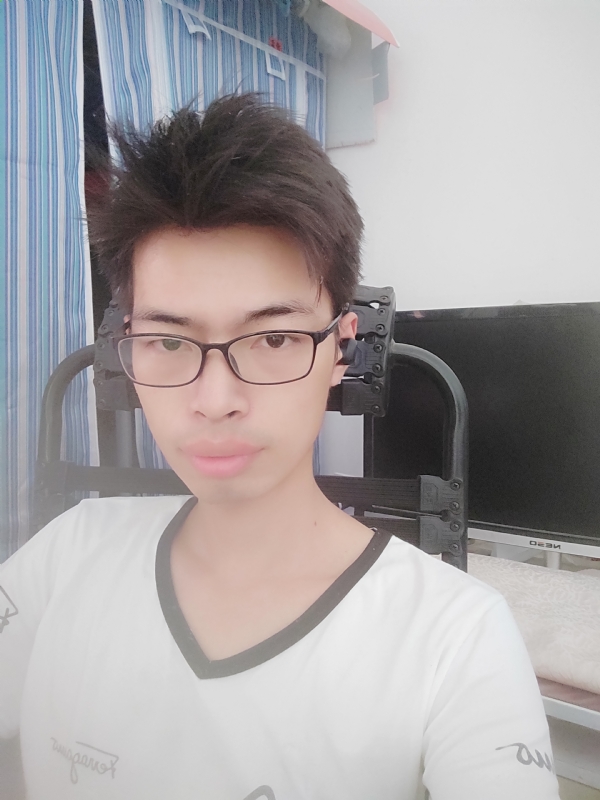 木头人的第一张照片--潍坊相亲服务中心